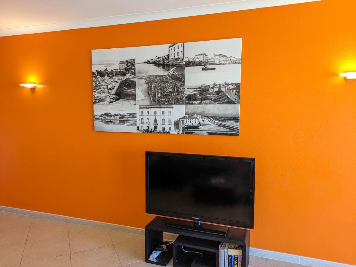 Two Bedroom - 110m2, Ac, Terrace, Wi-fi * Lagos